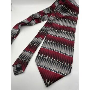 Chez Roffe New York Mens Silk Tie Red Grey Geometric Southwestern Pattern Retro